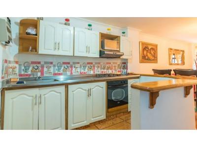 Apartamento en venta en La America, Medellín · foto 2 de 16