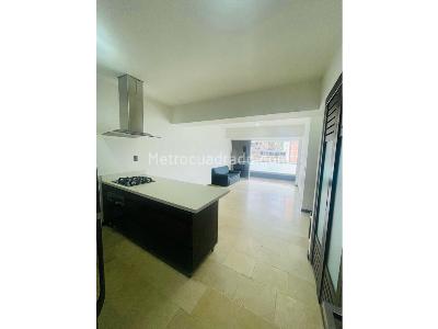 Apartamento de 3 alcobas en venta en Alto De Las Flores, Sabaneta, 100 m² · foto 5 de 11