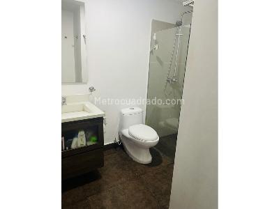 Apartamento de 3 alcobas en venta en Alto De Las Flores, Sabaneta, 100 m² · foto 8 de 11
