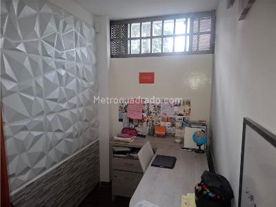 Casa en venta en Las Antillas, Envigado · foto 18 de 19