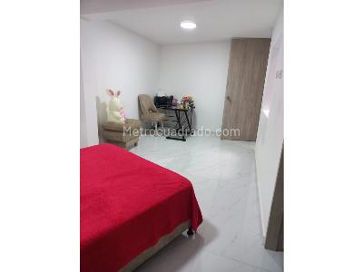 Casa de 2 alcobas en venta en Boston, Medellín, 101 m² · foto 4 de 11