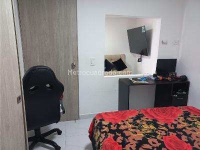 Casa de 2 alcobas en venta en Boston, Medellín, 101 m² · foto 9 de 11