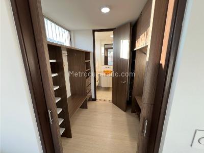 Casa de 3 alcobas en venta en San Antonio De Pereira, Rionegro, 132 m² · foto 9 de 20