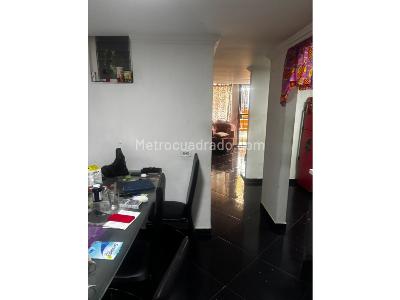 Casa de 3 alcobas en venta en Valadares, Bello, 96 m² · foto 8 de 20