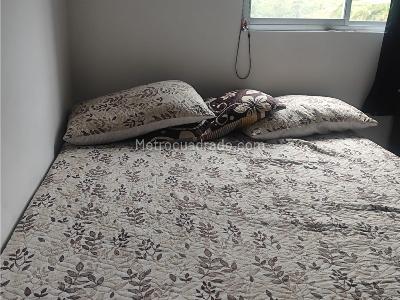Apartamento de 3 alcobas en venta en Tres Esquinas, Sabaneta, 77 m² · foto 15 de 17