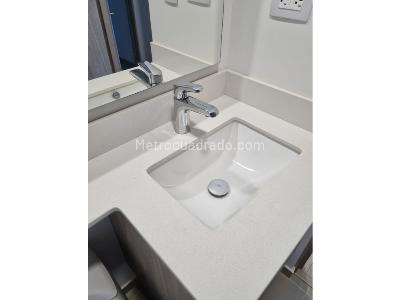 Apartamento de 3 alcobas en venta en San Jose, Sabaneta, 70 m² · foto 4 de 8