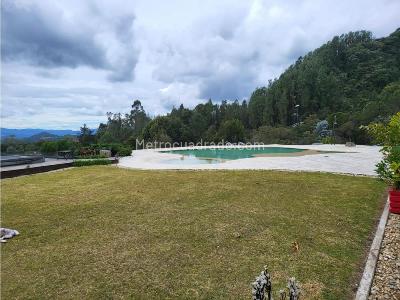 Casa de 5 alcobas en venta en El Escobero, Envigado, 600 m² · foto 4 de 20