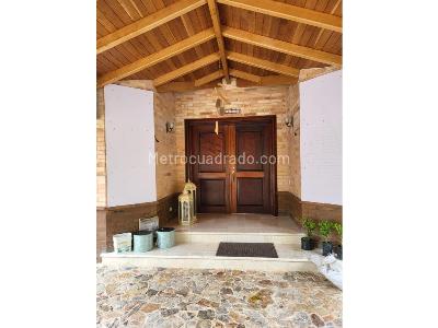 Casa de 5 alcobas en venta en El Escobero, Envigado, 600 m² · foto 12 de 20