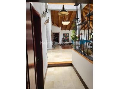 Casa de 5 alcobas en venta en El Escobero, Envigado, 600 m² · foto 13 de 20