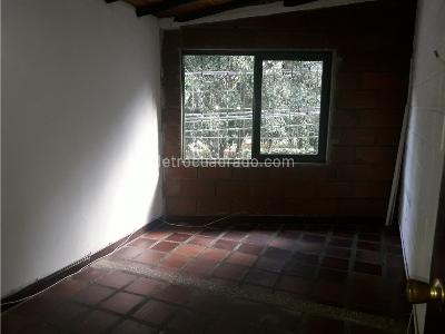 Casa de 3 alcobas en venta en El Velodromo, Medellín, 148 m² · foto 8 de 19