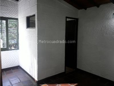 Casa de 3 alcobas en venta en El Velodromo, Medellín, 148 m² · foto 9 de 19