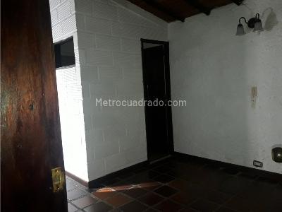 Casa de 3 alcobas en venta en El Velodromo, Medellín, 148 m² · foto 12 de 19