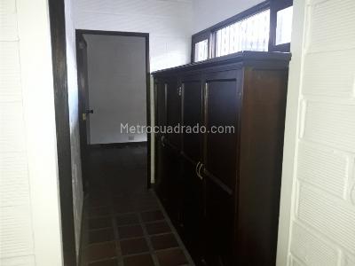 Casa de 3 alcobas en venta en El Velodromo, Medellín, 148 m² · foto 14 de 19