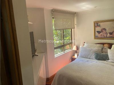 Apartamento de 3 alcobas en venta en Castropol, Medellín, 86 m² · foto 5 de 13