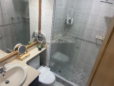 Apartamento de 3 alcobas en venta en Castropol, Medellín, 86 m² · foto 10 de 13