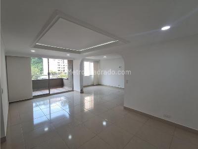 Apartamento de 3 alcobas en venta en Laureles, Medellín, 100 m² · foto 12 de 20