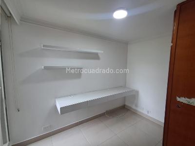 Apartamento de 3 alcobas en venta en Laureles, Medellín, 100 m² · foto 15 de 20