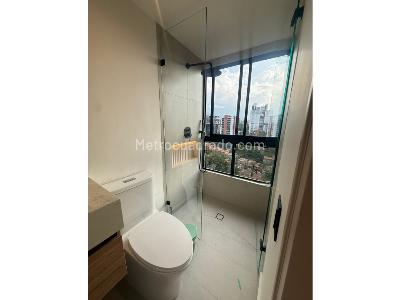 Apartamento de 4 alcobas en venta en El Poblado, Medellín, 300 m² · foto 2 de 20