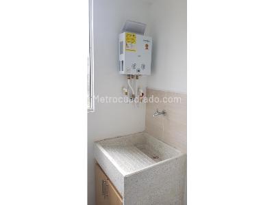 Apartamento de 3 alcobas en venta en Madera, Bello, 74 m² · foto 7 de 15