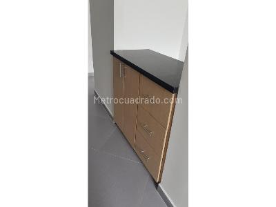 Apartamento de 3 alcobas en venta en Madera, Bello, 74 m² · foto 10 de 15