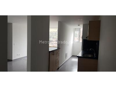 Apartamento de 3 alcobas en venta en Madera, Bello, 74 m² · foto 14 de 15