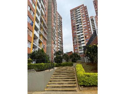 Apartamento de 2 alcobas en venta en San Martin, Bello, 37 m² · foto 8 de 15