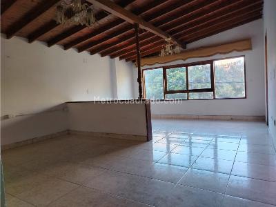 Casa de 5 alcobas en venta en Niquia, Bello, 197 m² · foto 3 de 15