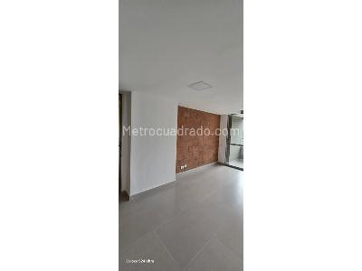 Apartamento de 3 alcobas en venta en San Jose, Sabaneta, 85 m² · foto 14 de 20