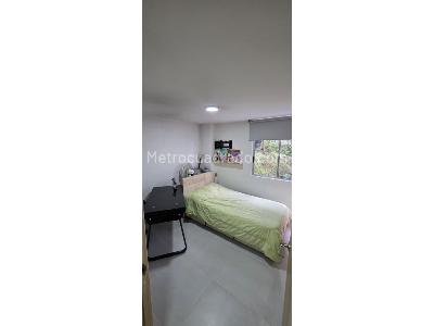 Apartamento en venta en El Poblado, Medellín · foto 9 de 10