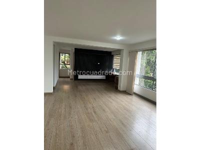 Apartamento en venta en El Poblado, Medellín · foto 8 de 16
