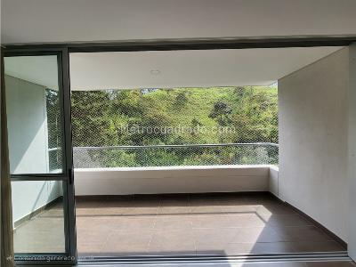 Apartamento de 3 alcobas en venta en El Chingui, Envigado, 94 m² · foto 11 de 20