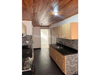 Apartamento en venta en Los Colores, Medellín · foto 5 de 20