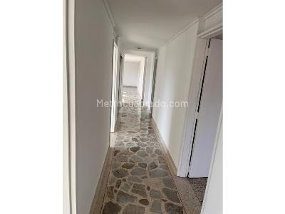 Apartamento en venta en Los Colores, Medellín · foto 6 de 20