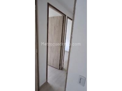 Apartamento de 2 alcobas en venta en San Gabriel, Bello, 58 m² · foto 13 de 19