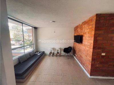 Casa en venta en Suramerica, Itagüí · foto 3 de 20