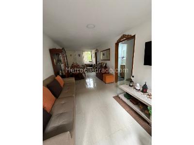 Apartamento de 3 alcobas en venta en La Florida, Bello, 63 m² · foto 7 de 20