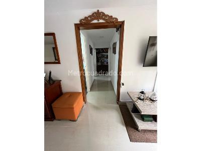 Apartamento de 3 alcobas en venta en La Florida, Bello, 63 m² · foto 15 de 20