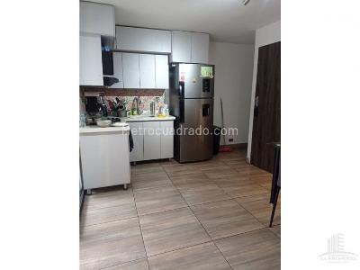 Casa de 5 alcobas en venta en Calasanz, Medellín, 220 m² · foto 3 de 18