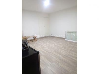Casa de 5 alcobas en venta en Calasanz, Medellín, 220 m² · foto 5 de 18