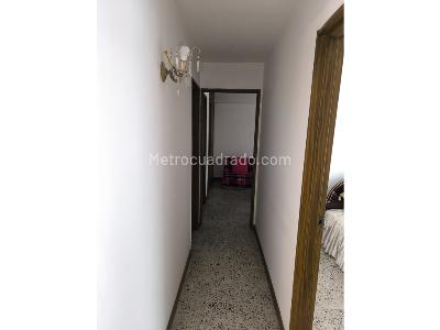 Apartamento en venta en Calasanz, Medellín · foto 5 de 18