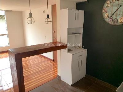 Apartamento de 3 alcobas en venta en El Trapiche, Bello, 63 m² · foto 2 de 10