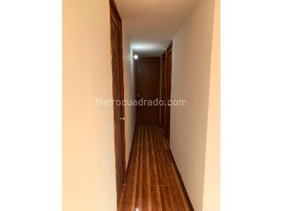 Apartamento de 3 alcobas en venta en El Trapiche, Bello, 63 m² · foto 3 de 10
