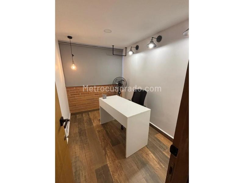 Furnished 3BR Apartment in Los Bernal with Pool - 7