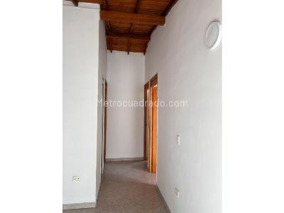 Apartamento en venta en Centro De La Moda, Itagüí · foto 3 de 17