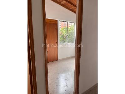 Apartamento en venta en Centro De La Moda, Itagüí · foto 9 de 17