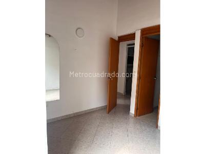 Apartamento en venta en Centro De La Moda, Itagüí · foto 13 de 17