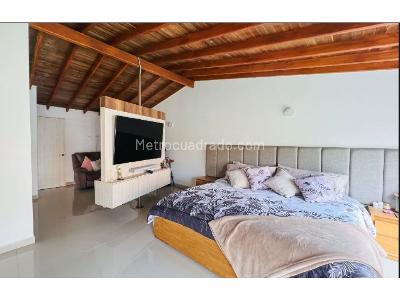 Apartamento de 5 alcobas en venta en Señorial, Envigado, 330 m² · foto 6 de 19