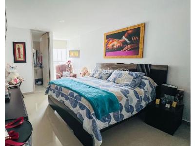 Apartamento de 5 alcobas en venta en Señorial, Envigado, 330 m² · foto 15 de 19