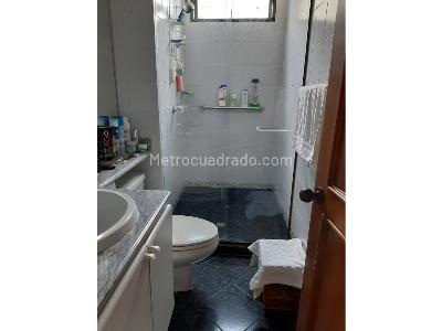 Apartamento en venta en El Poblado, Medellín · foto 6 de 17