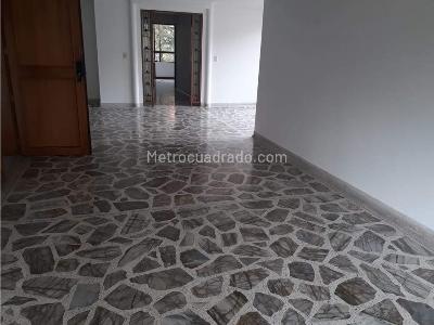 Apartamento en venta en El Poblado, Medellín · foto 8 de 17